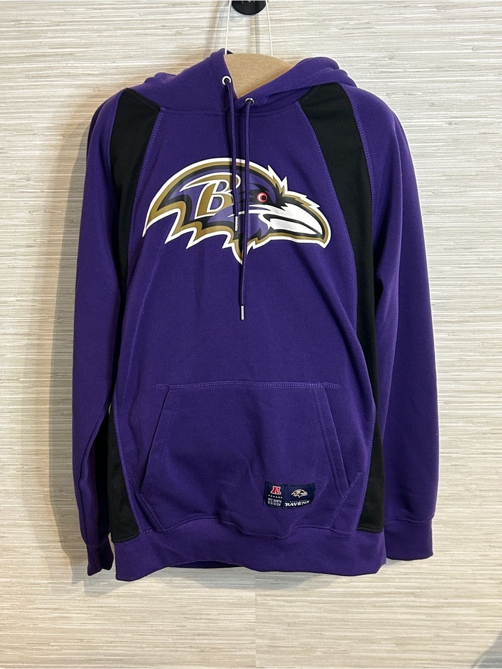 NFL Team Apparel Baltimore Ravens Hoodie Sweatshirt Purple Black Size M NWT